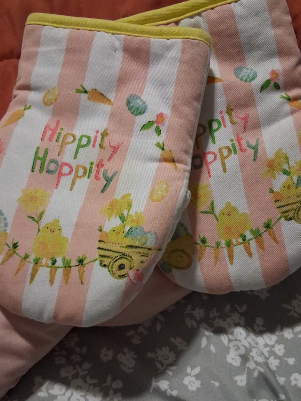 Source Unknown Pink and White Stripe Easter Oven Mitts